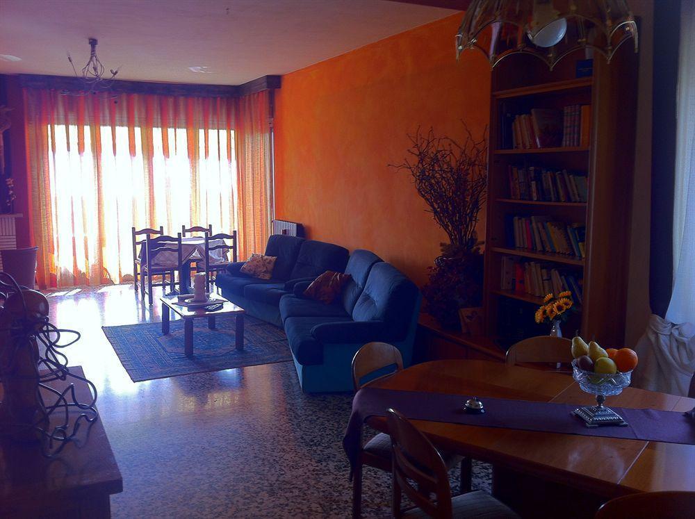 Guest House Villa De Ros Salò Eksteriør bilde